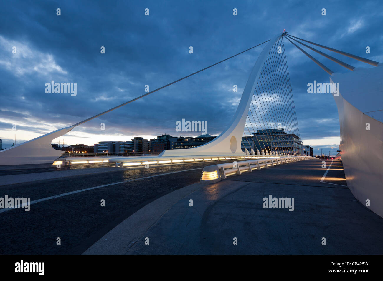 Samuel Beckett Bridge, conçu par Calatrava, Dublin, Irlande Banque D'Images