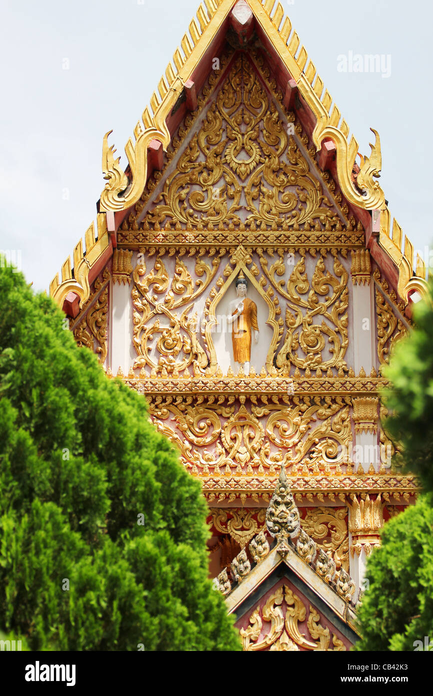 Temple bouddhiste en Issan, Thaïlande. Banque D'Images