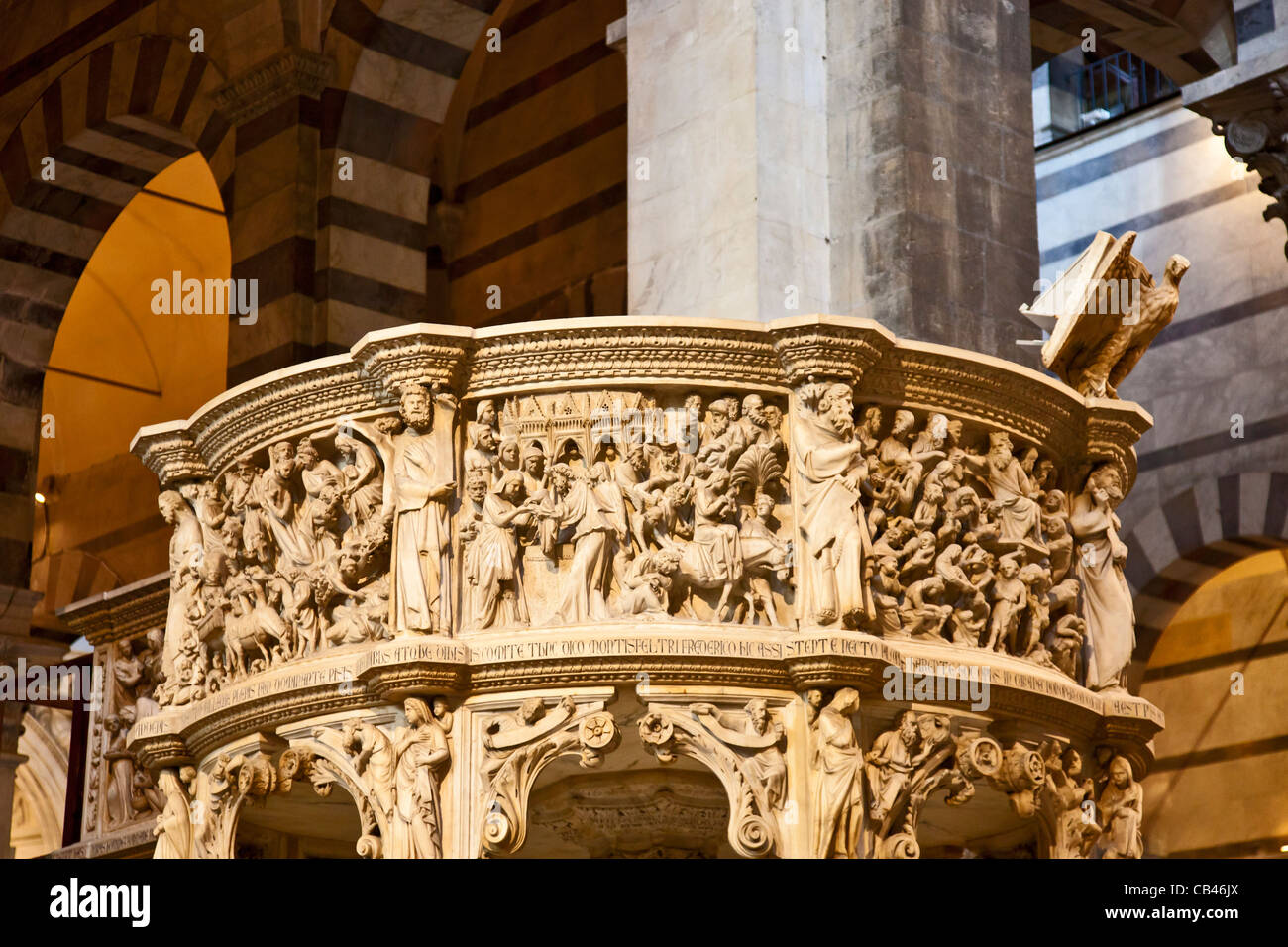 Détail, en chaire (1302-10) à Pise Duomo (cathédrale) de Giovanni Pisano (c1250 - C1315). Neuf scènes du Nouveau Testament. Italie Banque D'Images