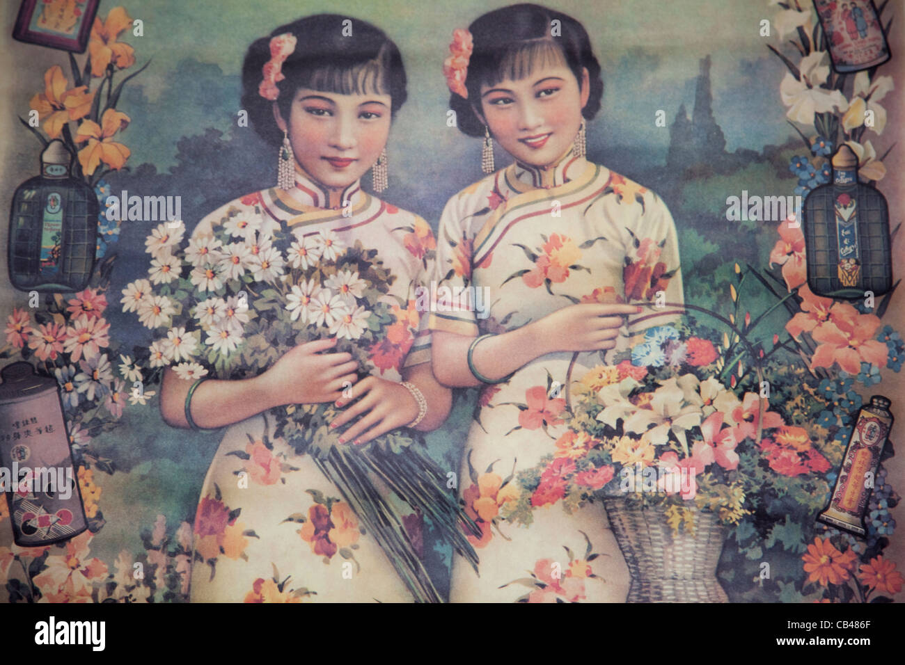 La Chine, Hong Kong, Hollywood Road, Antique affiches publicitaires dans Cat Street Banque D'Images