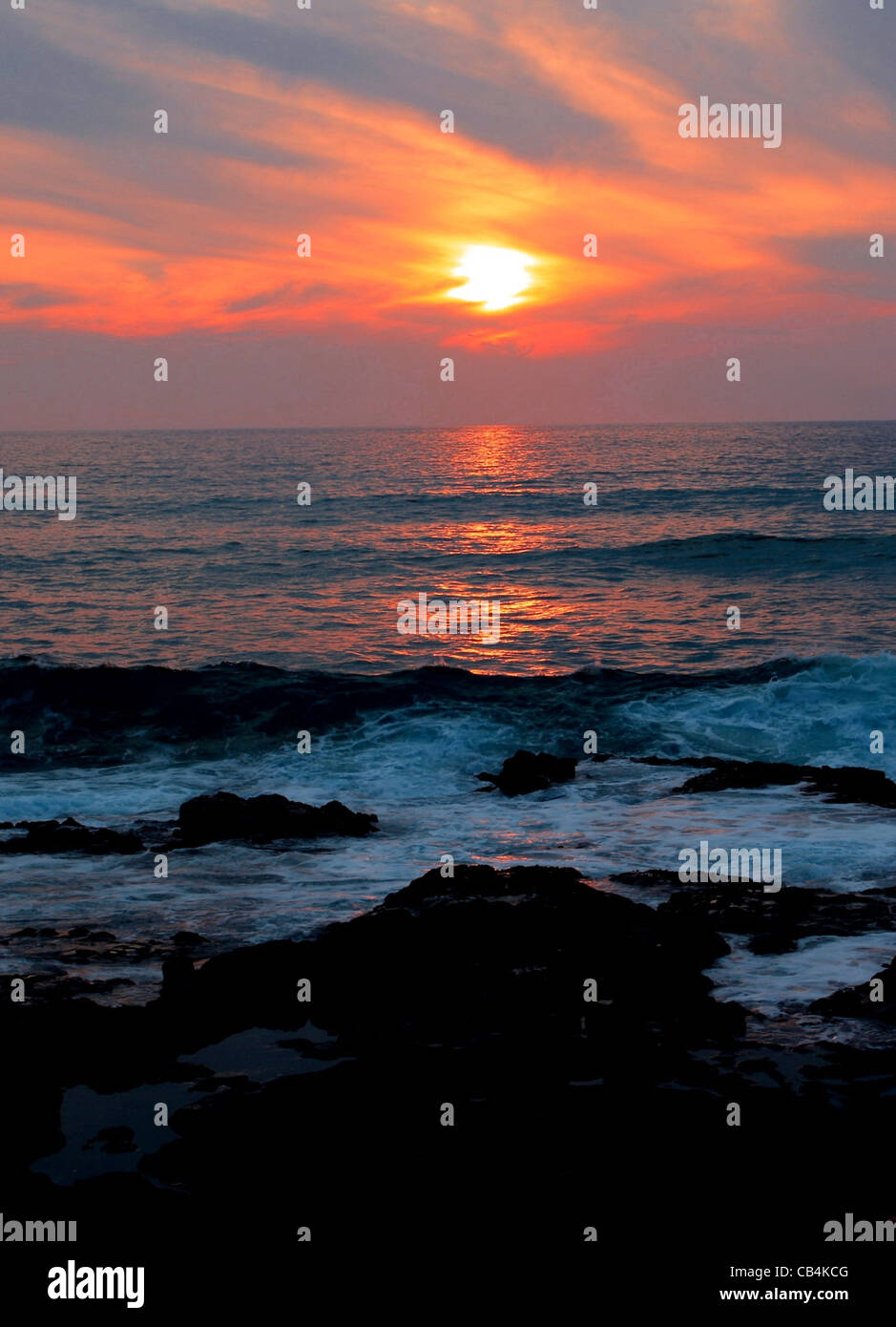 Coucher du soleil sur la côte de Kona Hawaii lave Banque D'Images