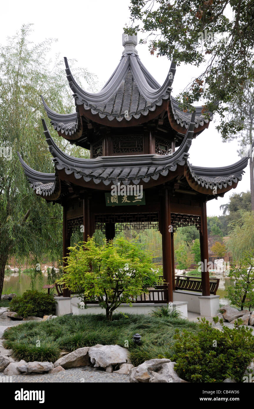 Pavillon de la trois amis, jardin chinois, le Jardin botanique de Huntington, San Marino, Californie Banque D'Images