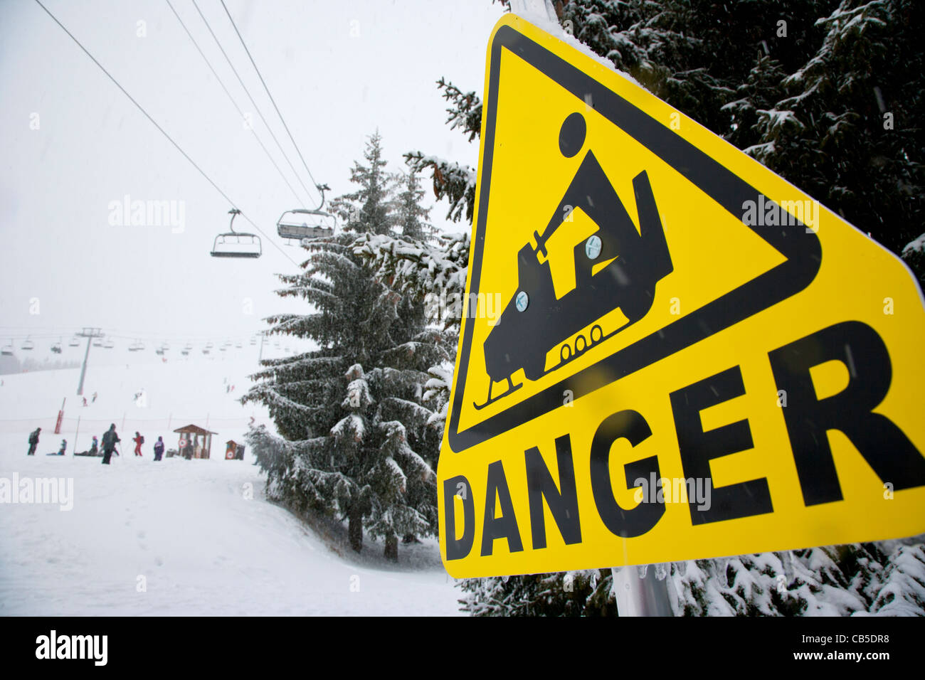 Signe de danger de motoneige, Les Gets, Haute Savoie, Rhône-Alpes, France  Photo Stock - Alamy