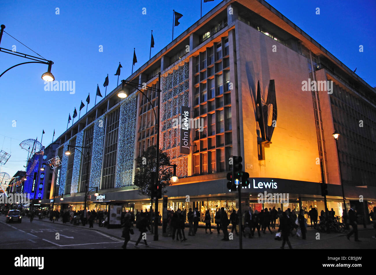 John Lewis grand magasin à Noël, Oxford Street, City of Westminster, Greater London, Angleterre,Royaume-Uni Banque D'Images