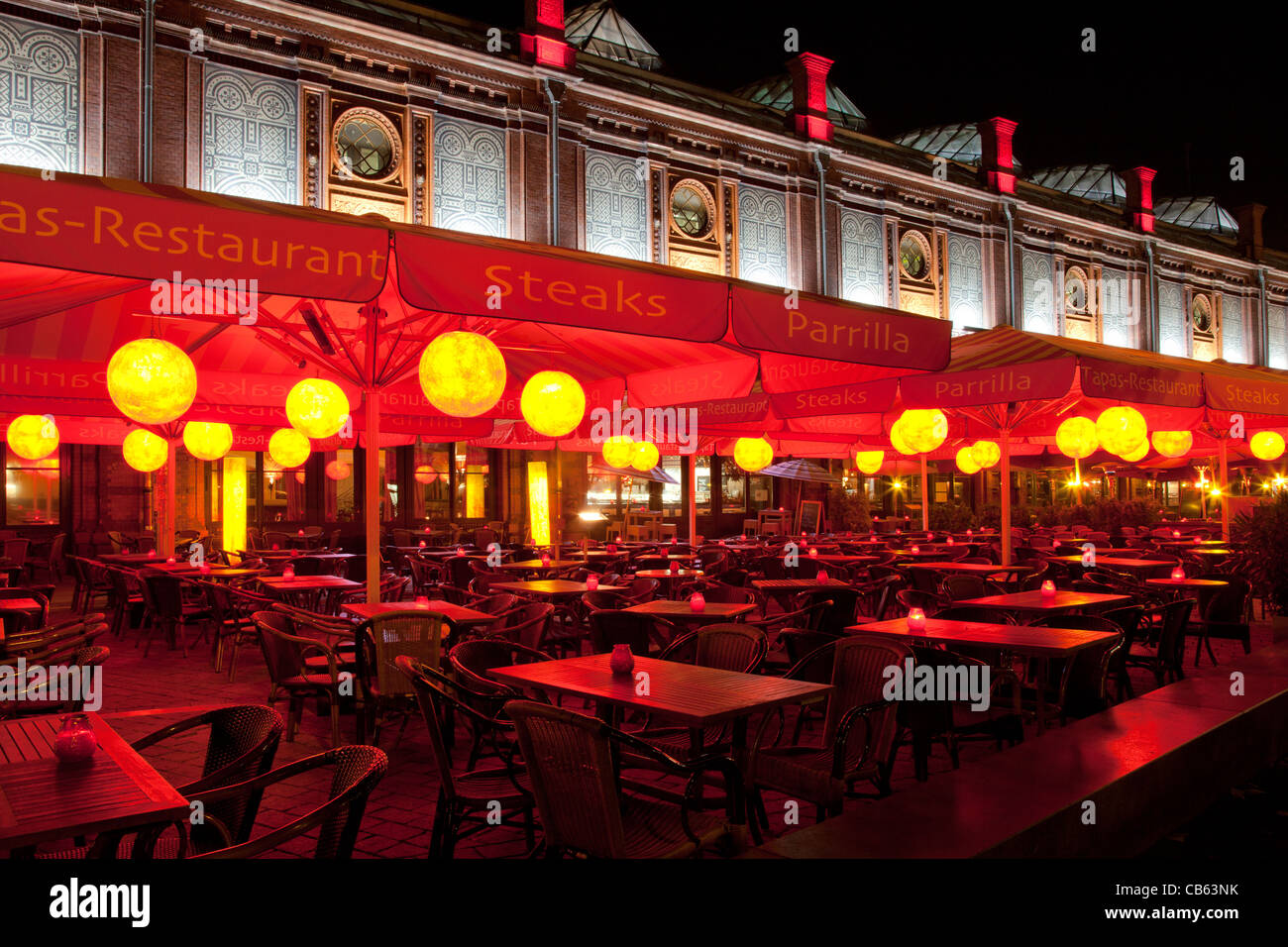 Restaurant du Hackesche Höfe à Berlin pendant la fête des lumières 2011 Banque D'Images