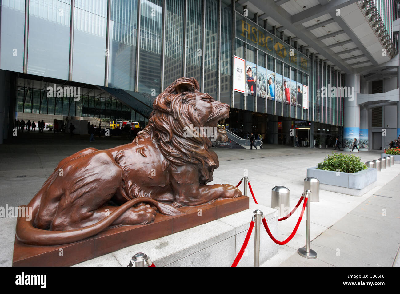 Lion de bronze Stephen à l'extérieur de la HSBC à Hong Kong et Shanghai Banking Corporation du district central de l'administration centrale, l'île de hong kong, hks Banque D'Images