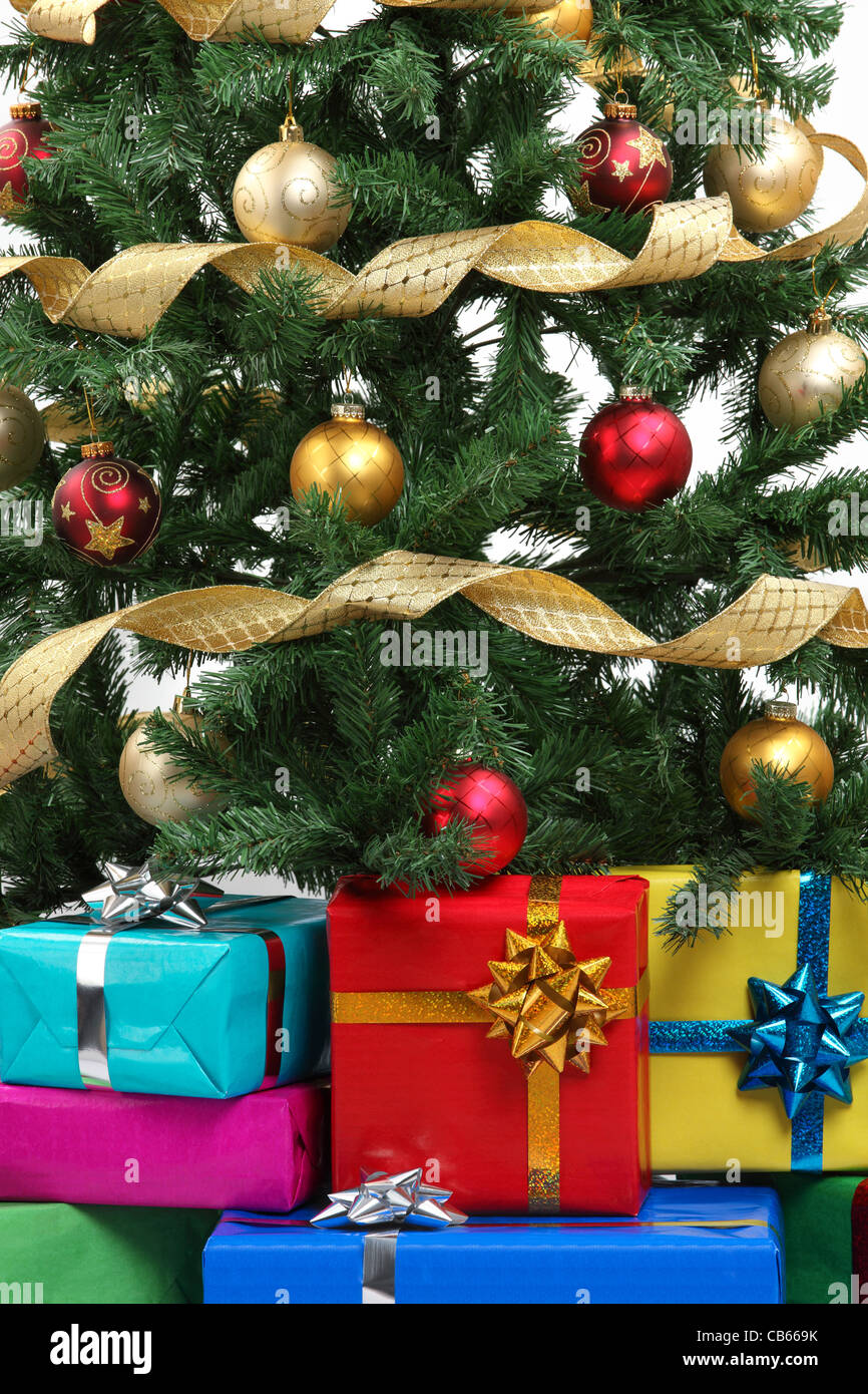 Libre d'arbre de Noël et des cadeaux. Banque D'Images