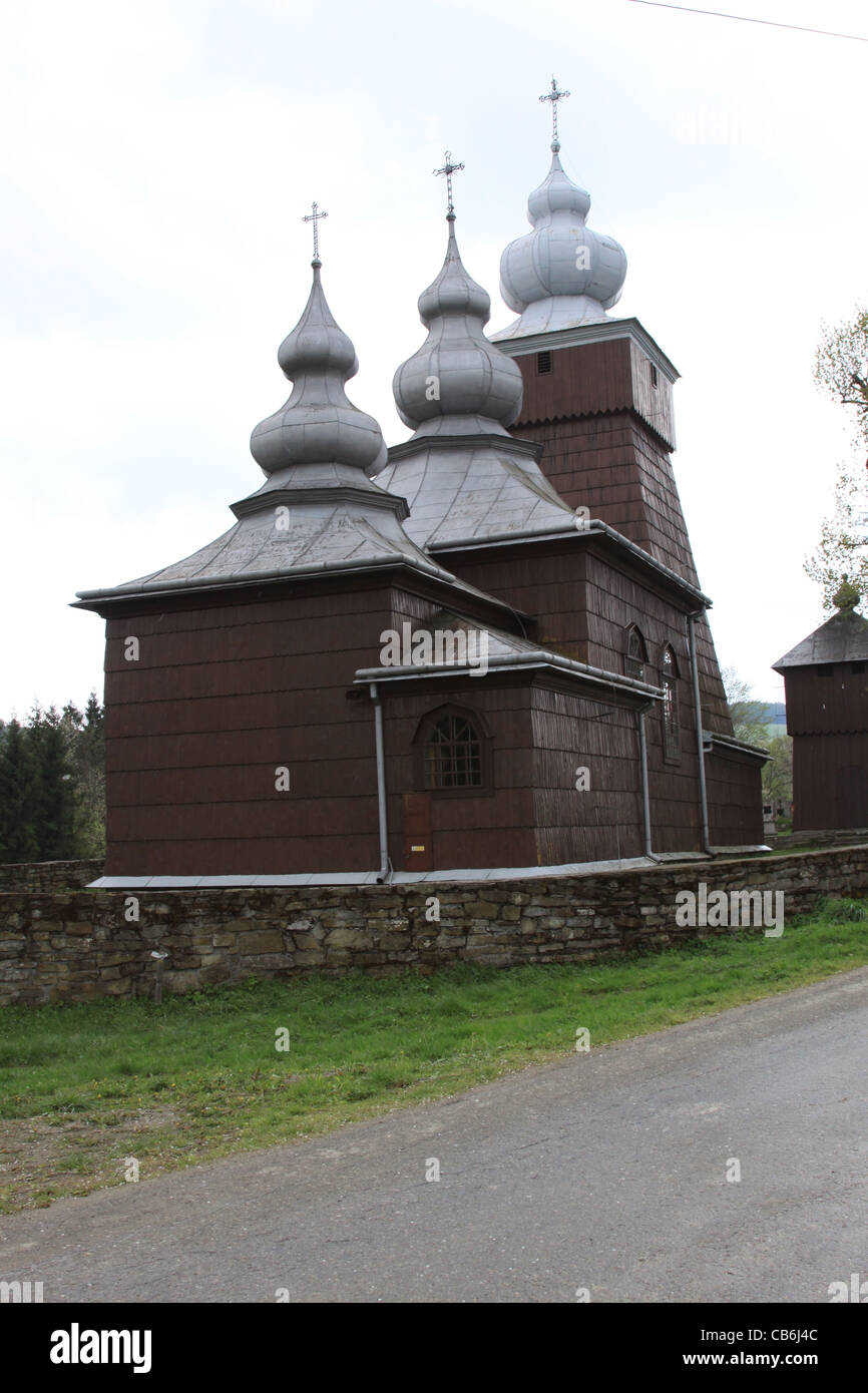 Église en bois dans le sud-est de la Pologne Banque D'Images