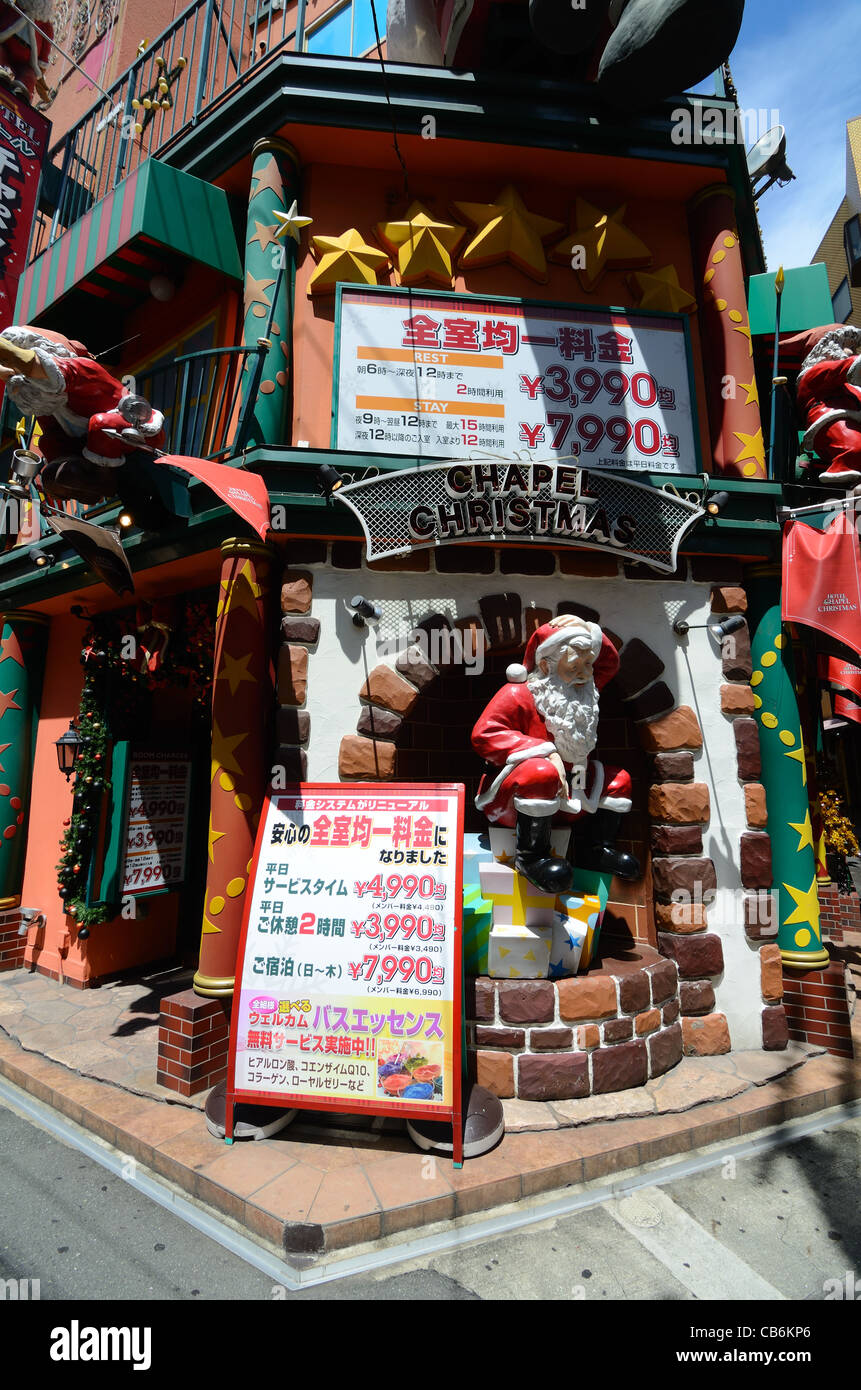Sur le thème de Noël love hotel à Osaka, Japon. Banque D'Images