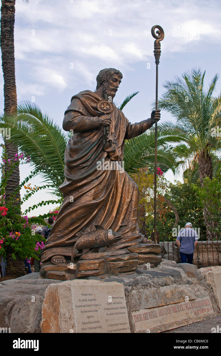 Statue de Saint Pierre à Capharnaüm, Galilée, Israël, Asie, Moyen Orient Banque D'Images