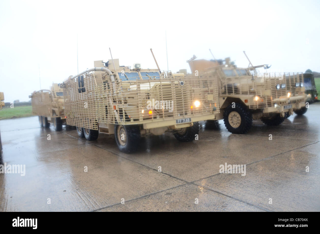 Mastiff est un blindé lourdement, 6 x 6-roues motrices du véhicule de patrouille qui transporte huit personnes, plus deux membres de l'équipage. Il est en ce moment à i Banque D'Images