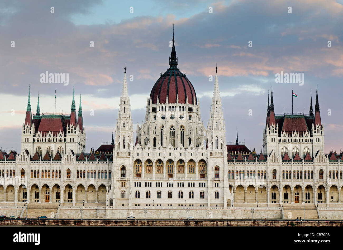 Bâtiment du Parlement hongrois à Budapest Banque D'Images