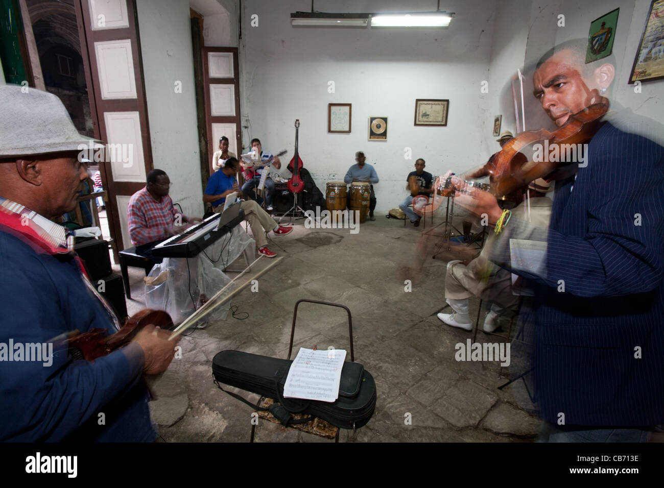 Cuban All Stars répétition à l'Asociacion Rosalia de Castro, à La Havane (La Habana, Cuba) Banque D'Images