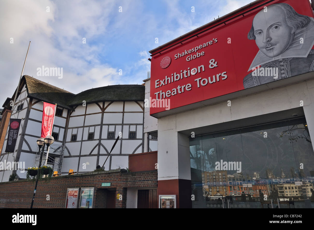 Londres : Shakespeare's Globe Theatre Banque D'Images