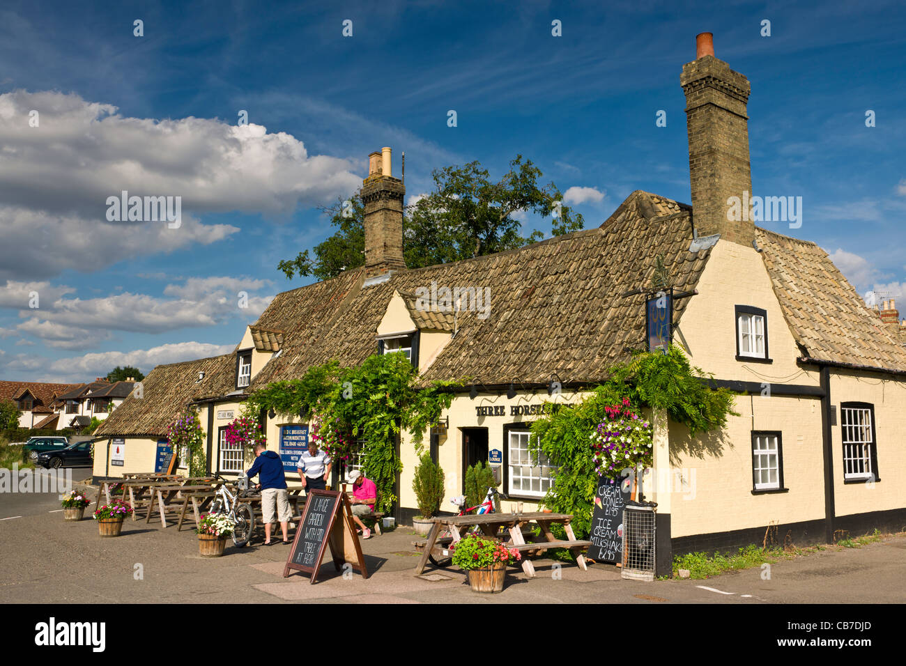 Pub Anglais traditionnel Banque D'Images