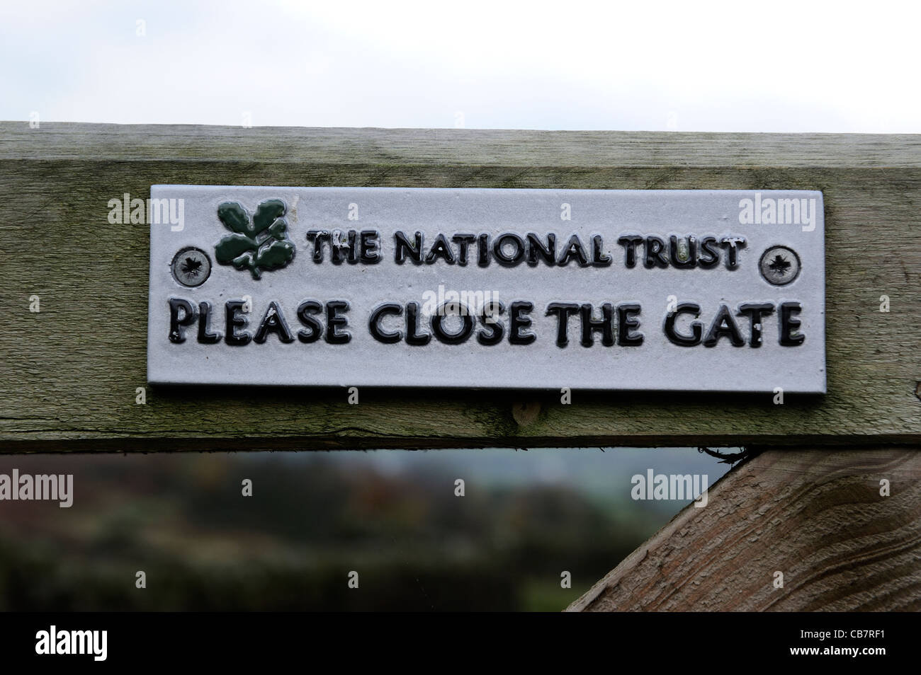 National Trust signer veuillez fermer la porte d'angleterre uk Banque D'Images