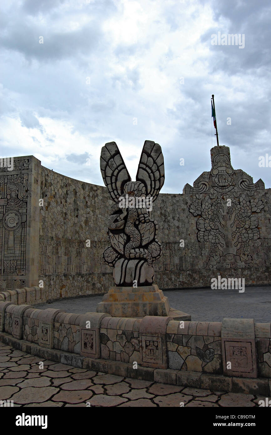 Monument merida mexico Banque de photographies et d’images à haute ...