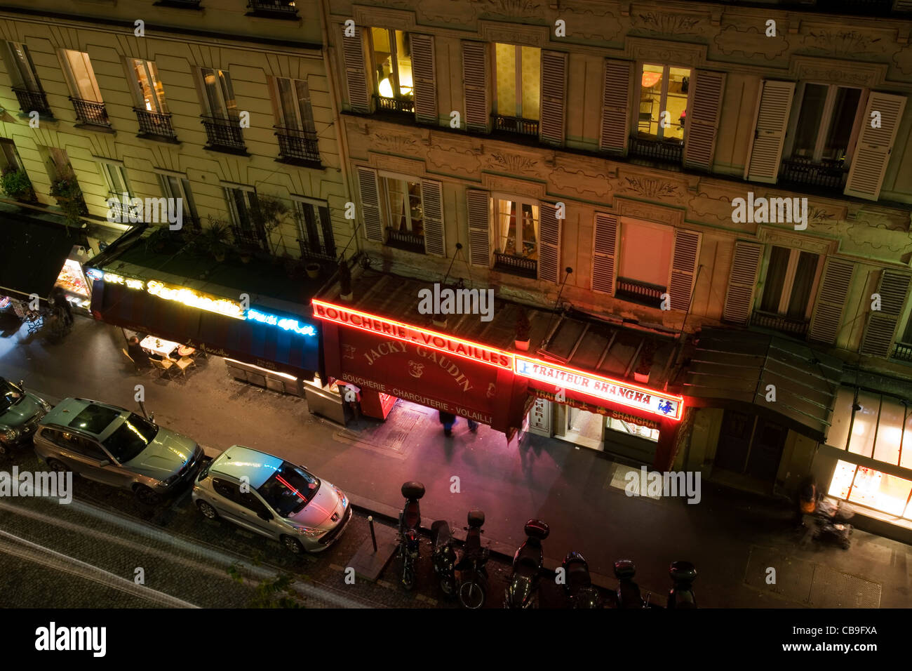 Rue Montmartre nuit Paris France Banque D'Images