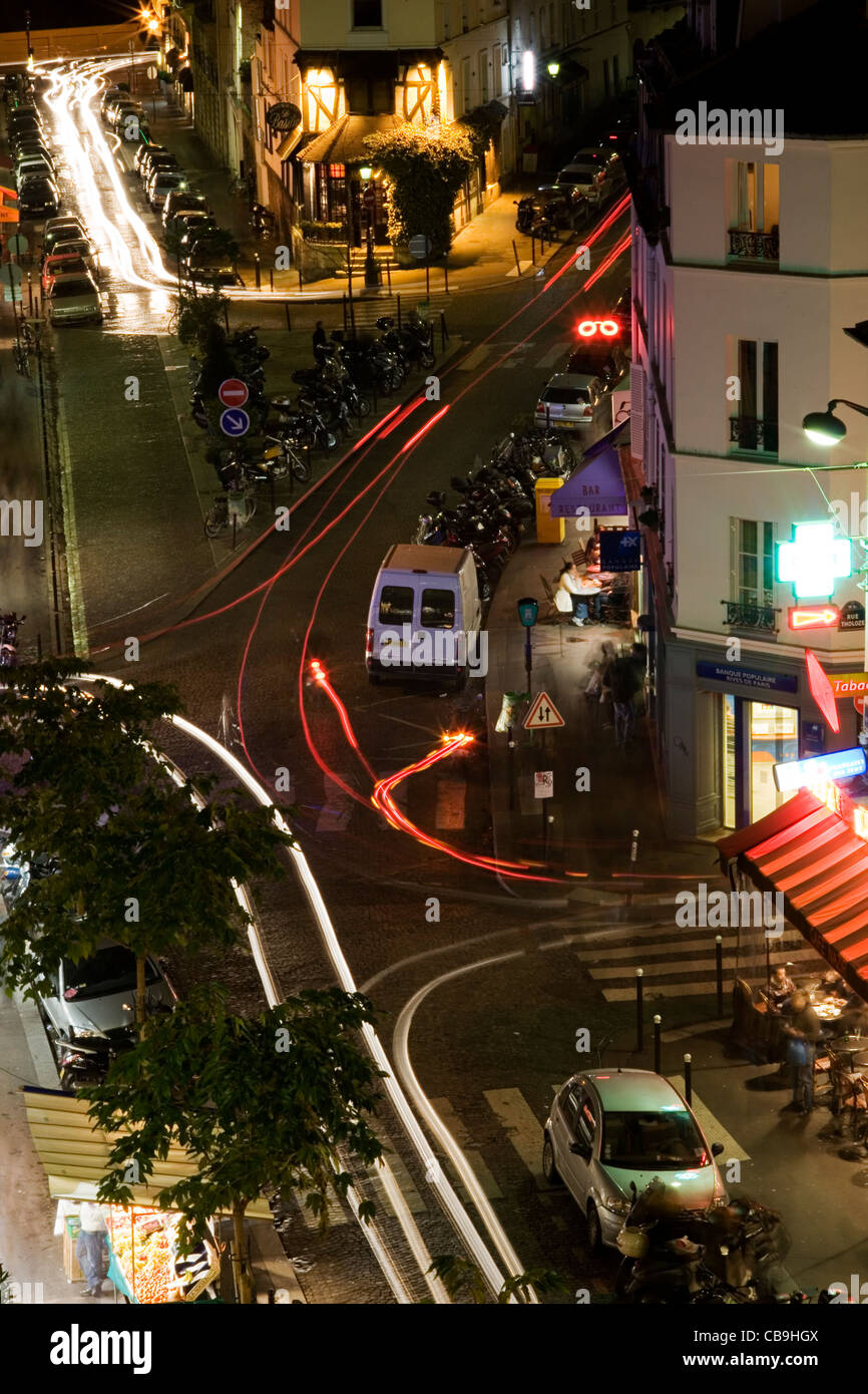 Rue Montmartre nuit Paris France Banque D'Images