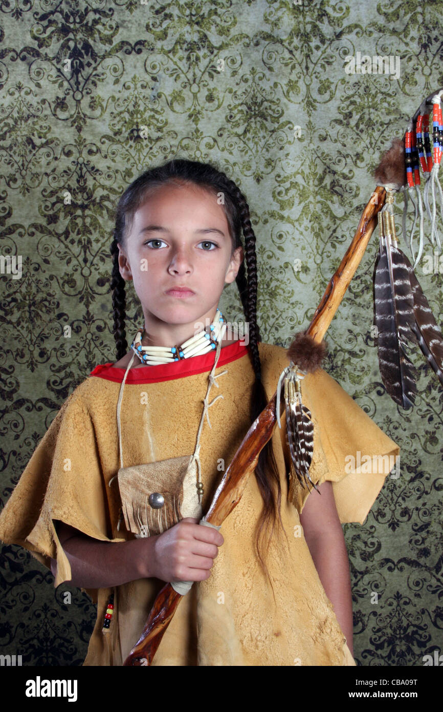 Lakota sioux native american child Banque de photographies et d'images à  haute résolution - Page 2 - Alamy