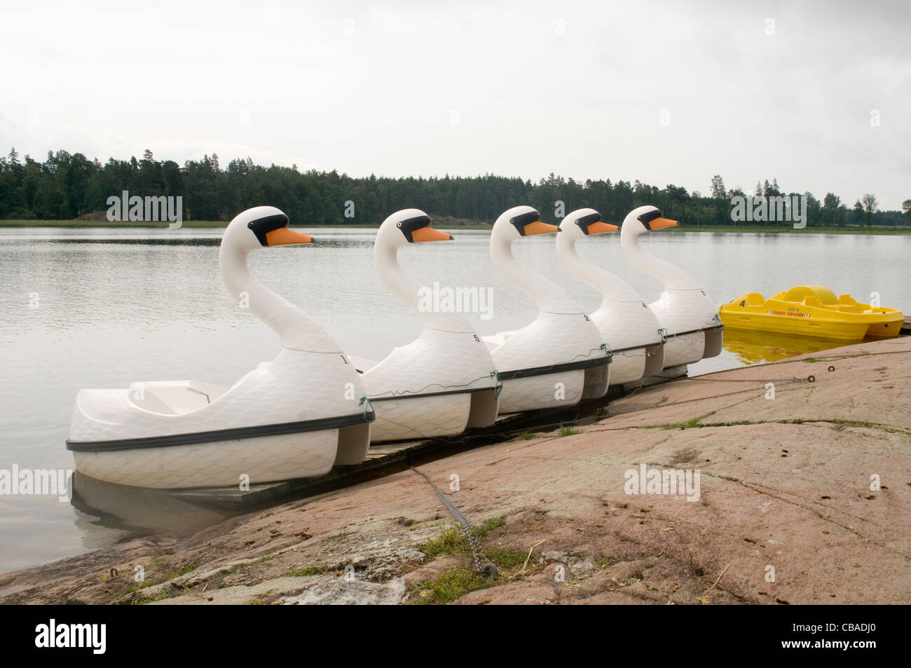 Pédalos Pédalos Cygnes le cygne de pédalo Banque D'Images