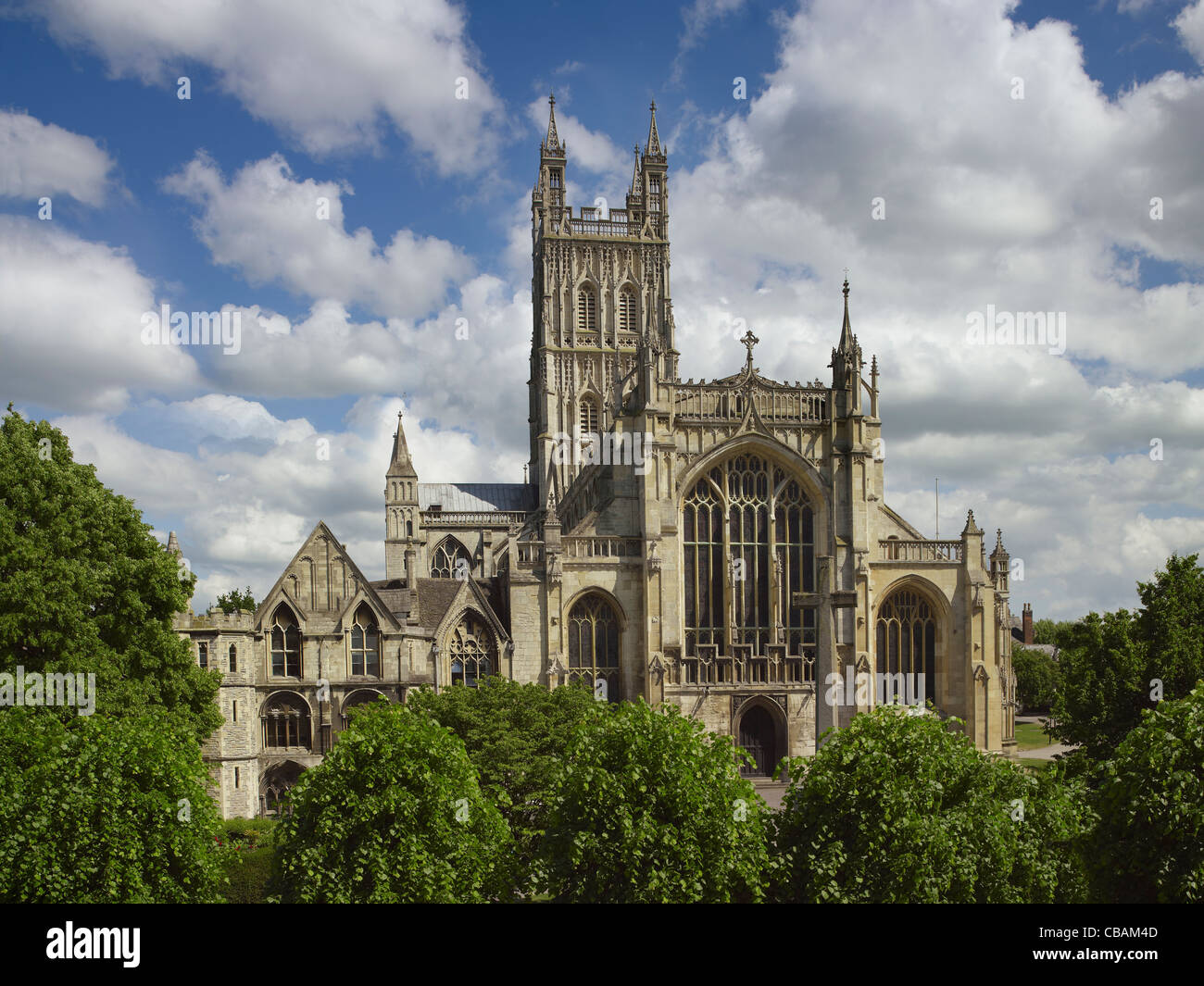 La cathédrale de Gloucester, à l'ouest à l'avant & Tower Banque D'Images