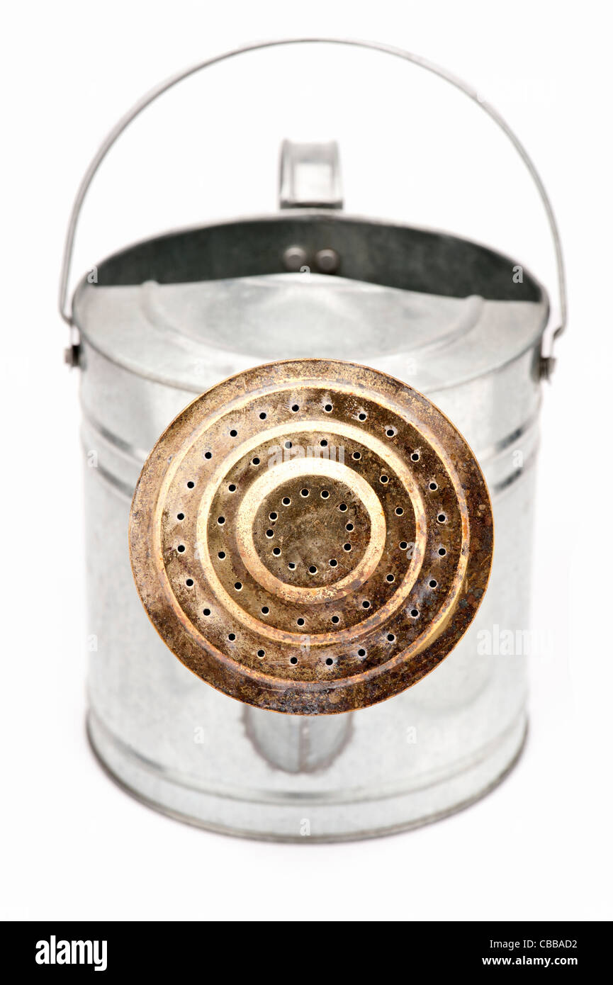 Un arrosoir en métal Banque D'Images