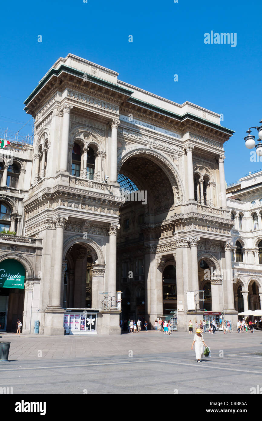 Galerie Vittorio Emanuele en face de la cathédrale de Milan Banque D'Images