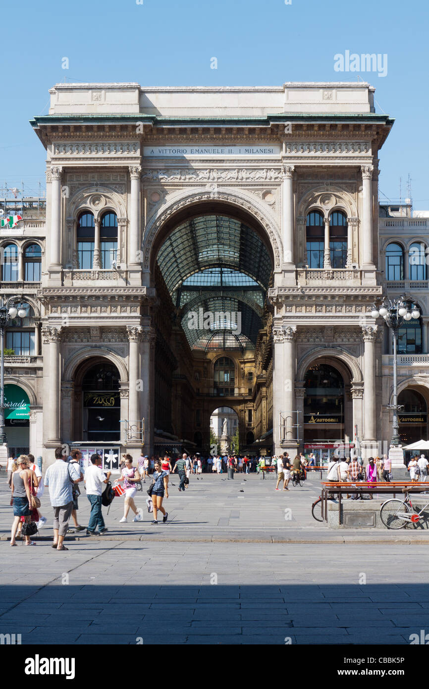 Galerie Vittorio Emanuele en face de la cathédrale de Milan Banque D'Images