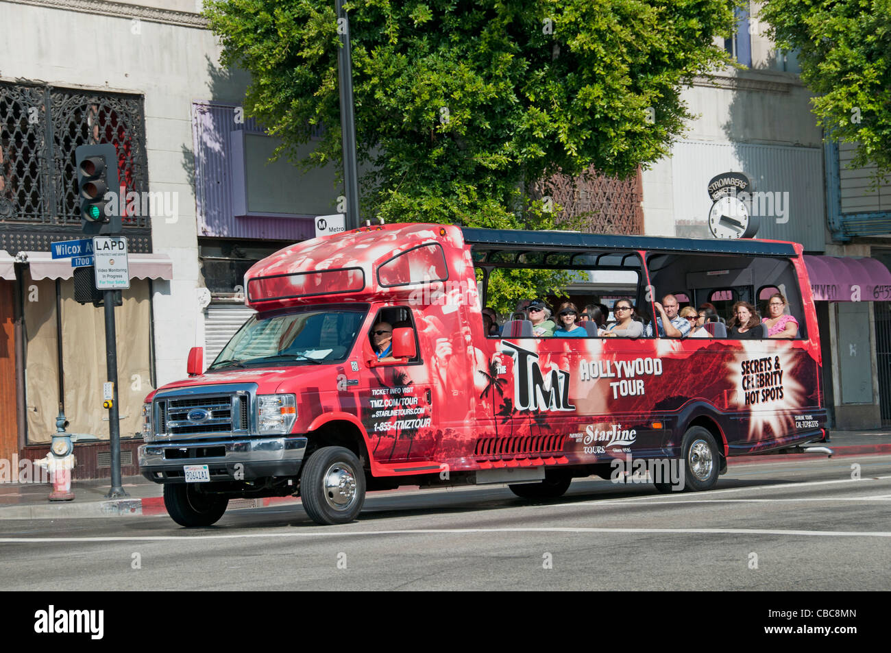 Le camion bus tour touristique Hollywood Boulevard California United States of America USA Américain Town City Banque D'Images
