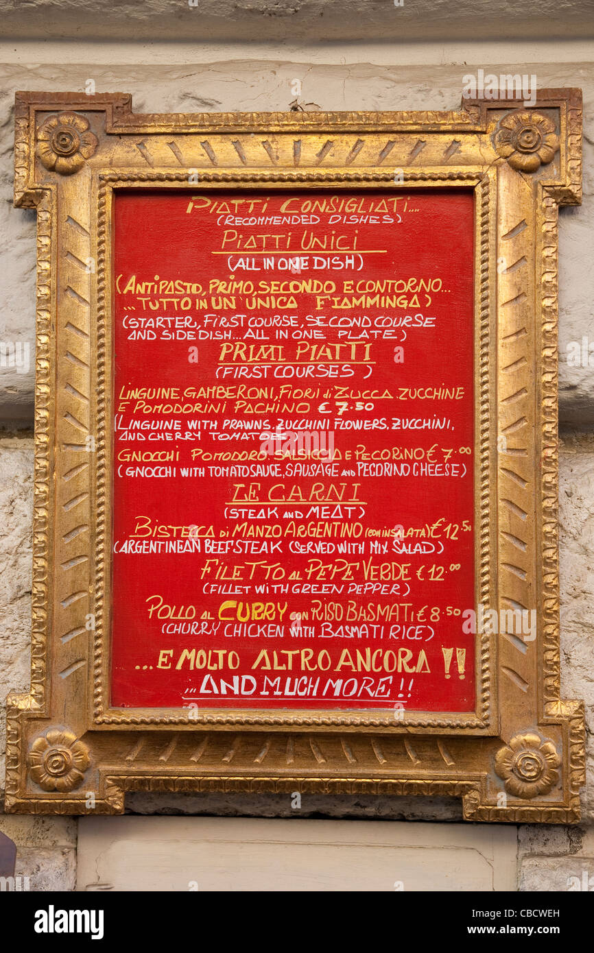 Menu italien traduit en anglais, Rome, Italie Banque D'Images