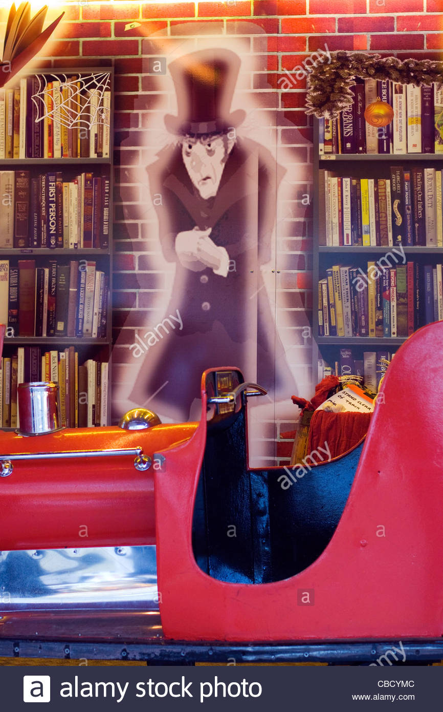 Fun Fair Ghost Train Banque d'image et photos Alamy