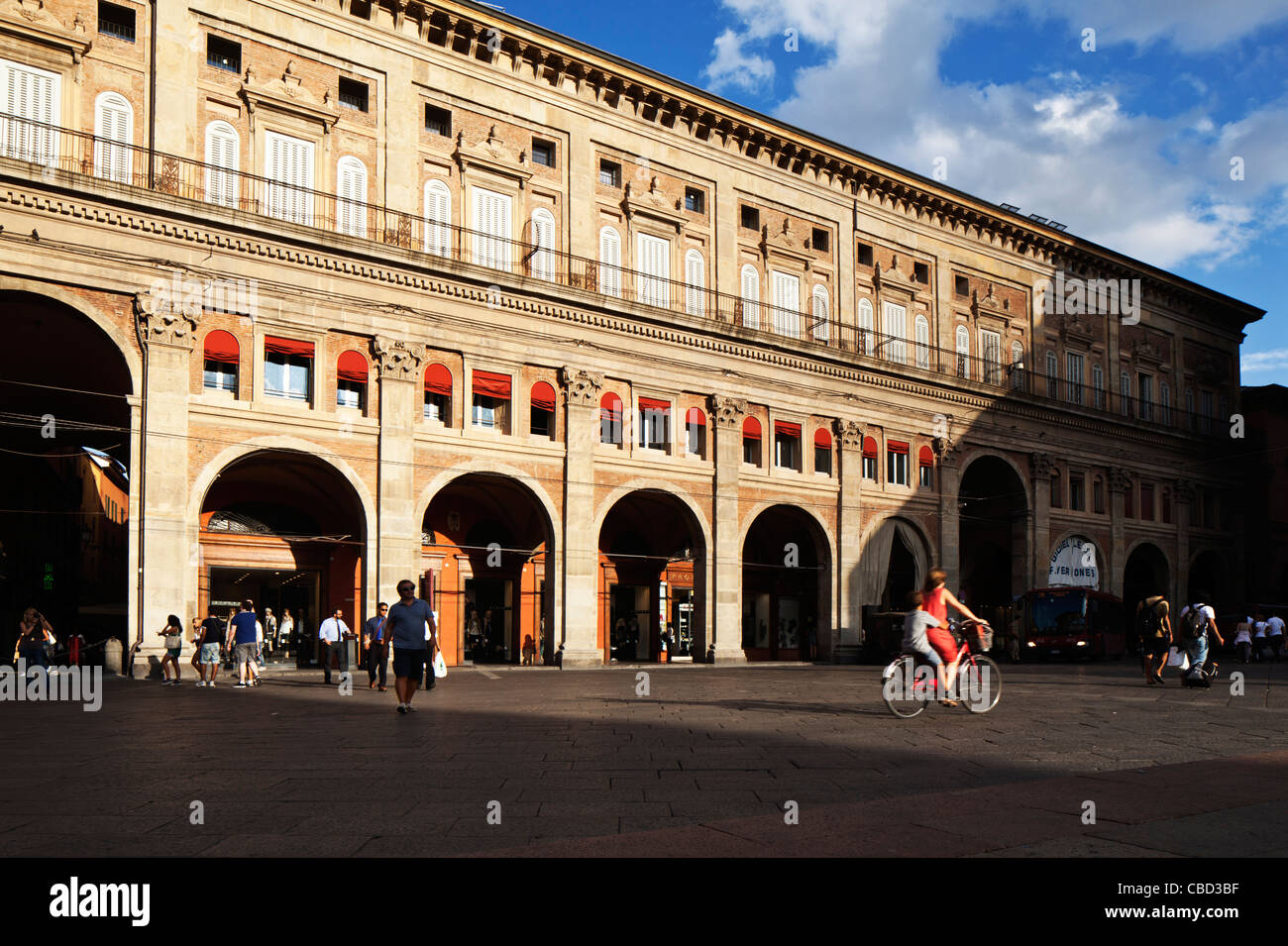 La Piazza Maggiore Bologna Emilia-Romagna Italie Banque D'Images
