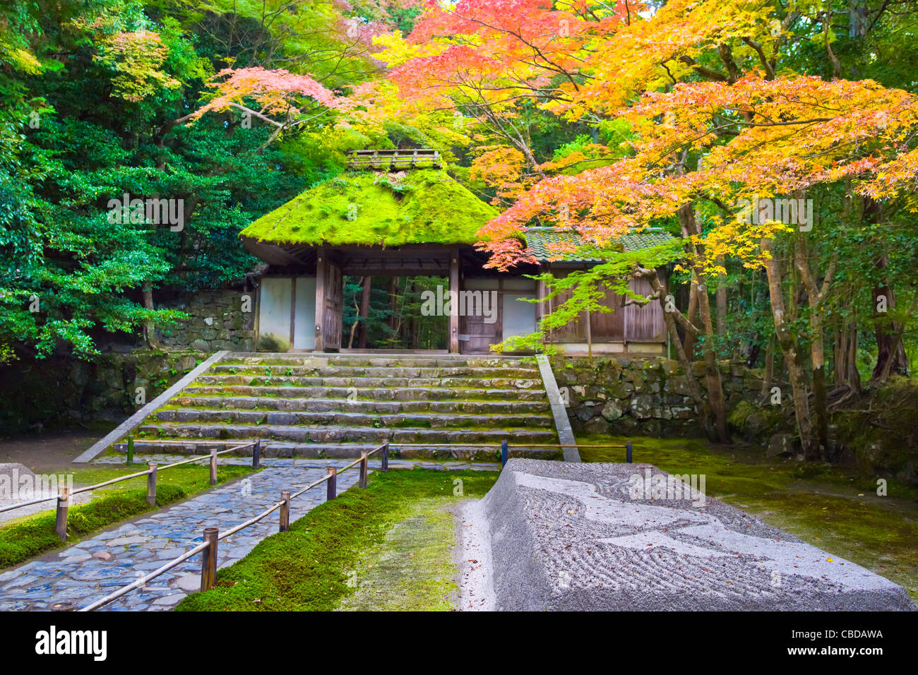 L'automne à Honen-in, Kyoto, Japon Banque D'Images