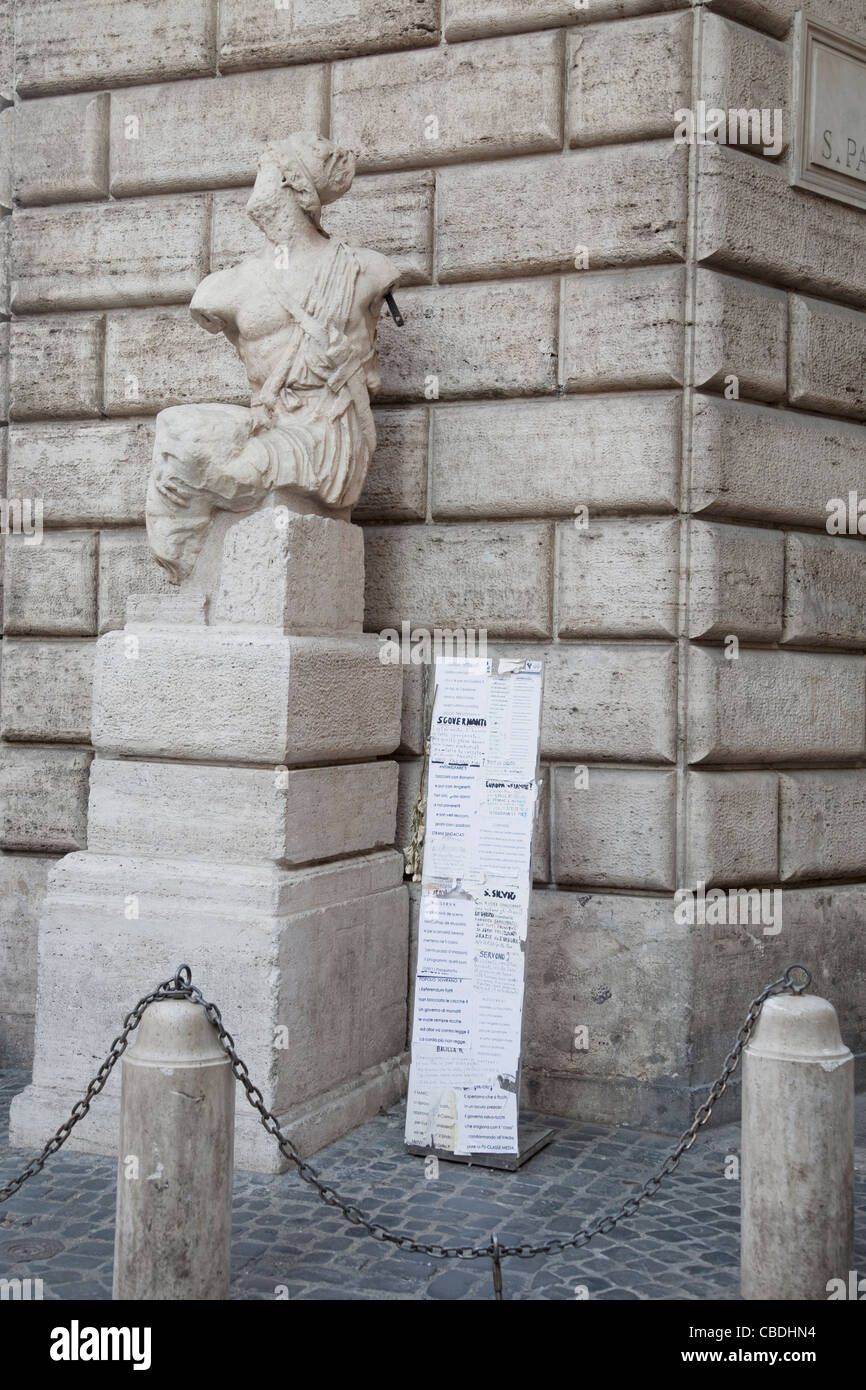 Monument célèbre de la Pasquino, Rome, Italie, Europe Banque D'Images