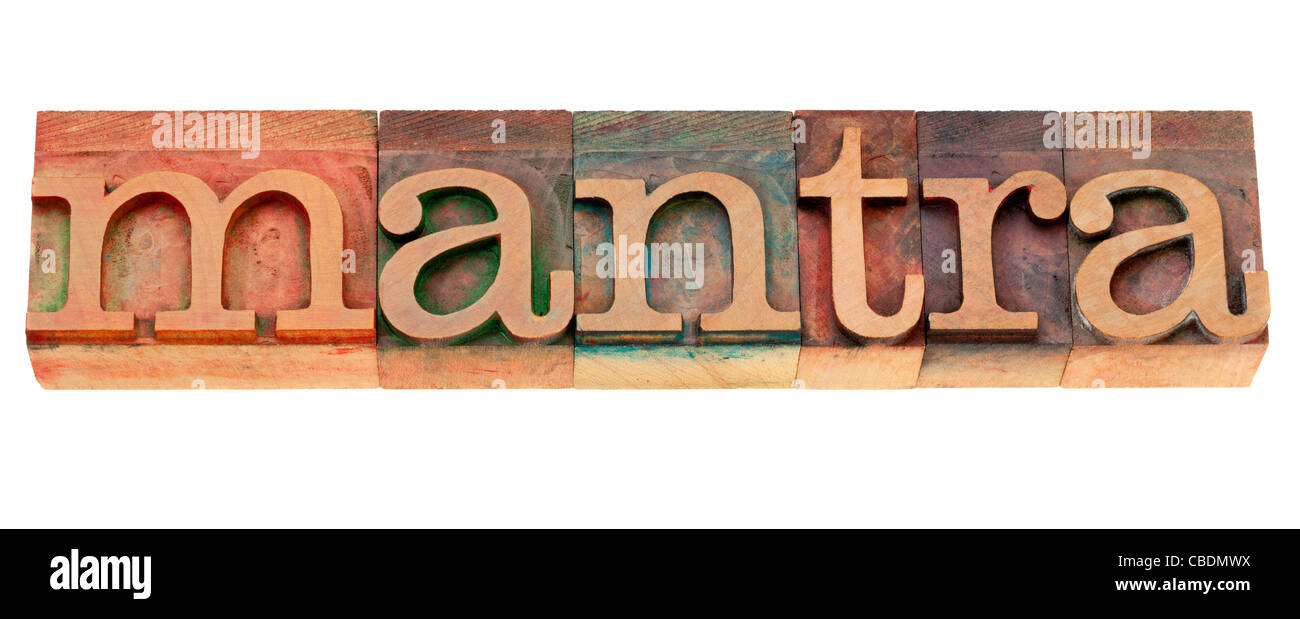 Mantra - mot isolé en bois blocs typographie vintage Banque D'Images