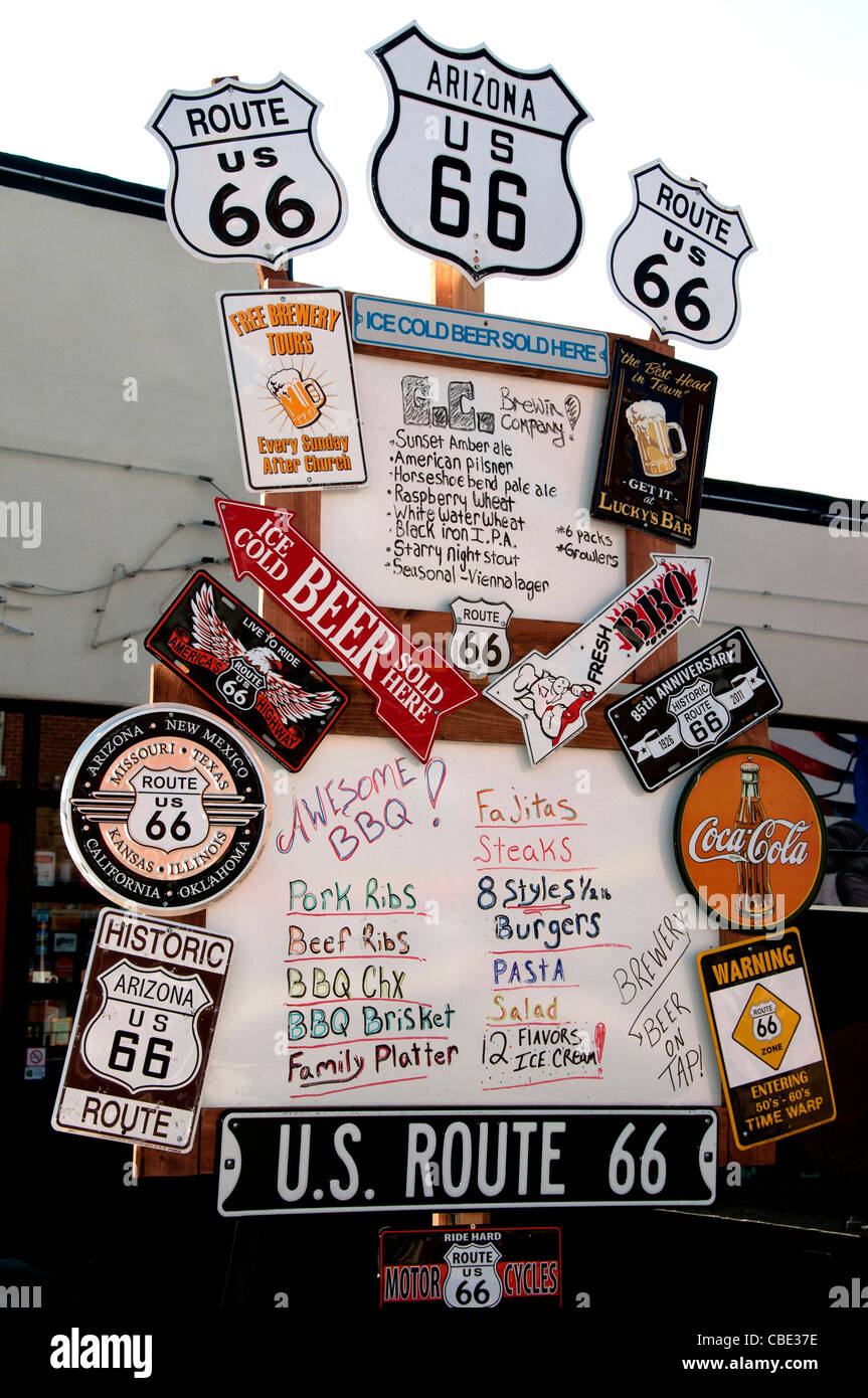 Restaurant Sign Historic Route 66 Signe de la circulation de l'autoroute national américain de l'Arizona Banque D'Images