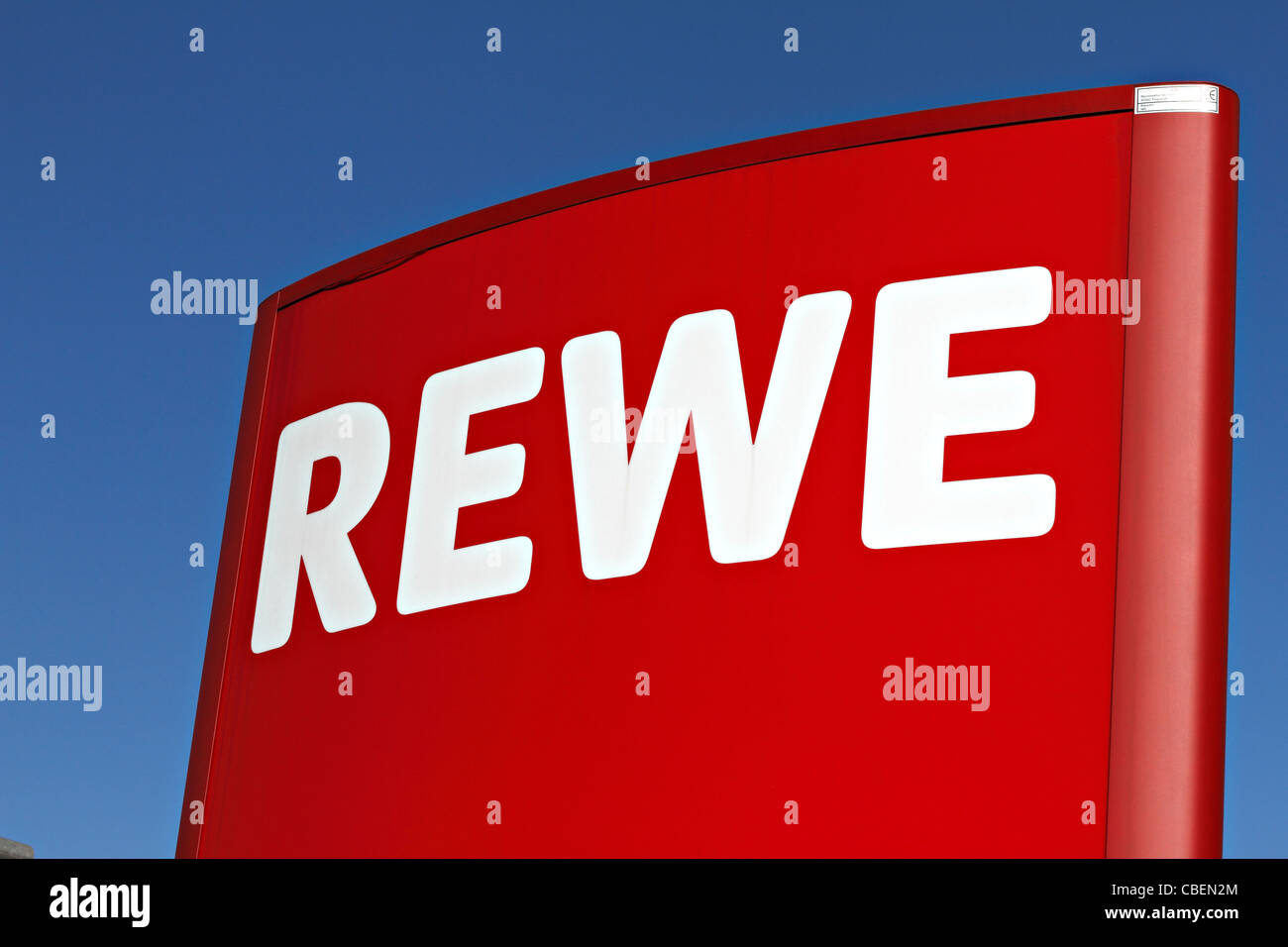 Supermarché REWA signe, Chiemgau Haute-bavière Allemagne Banque D'Images