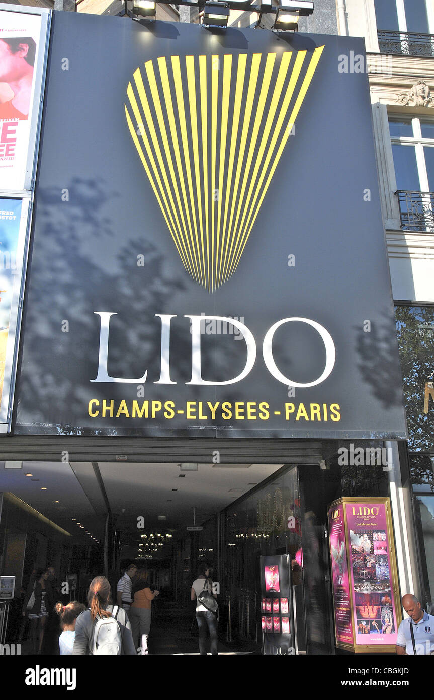 L'entrée du Lido Champs Elysées Paris France Banque D'Images