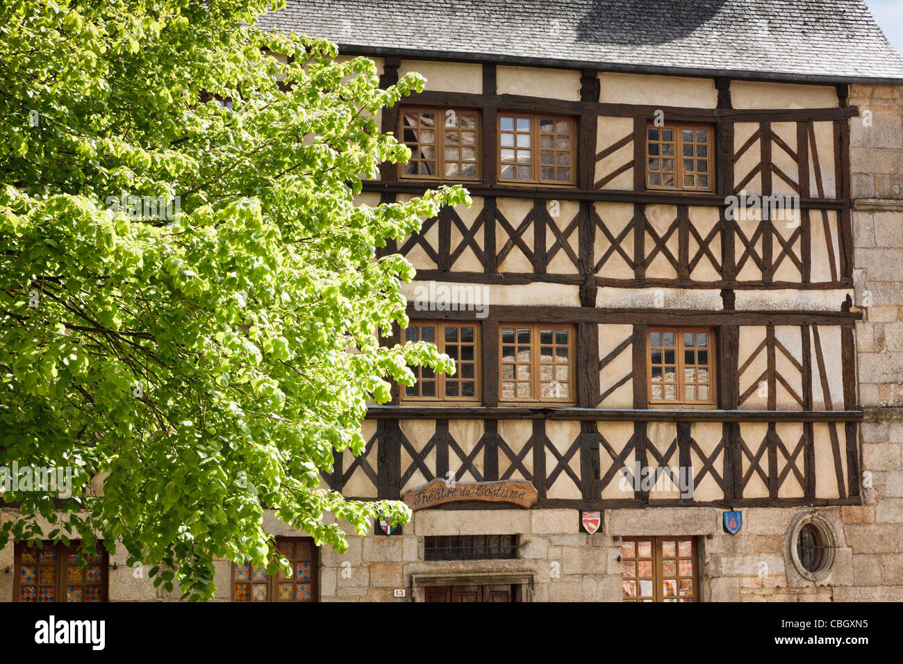 Édifice médiéval dans la région de Moncontour, Bretagne, France Banque D'Images