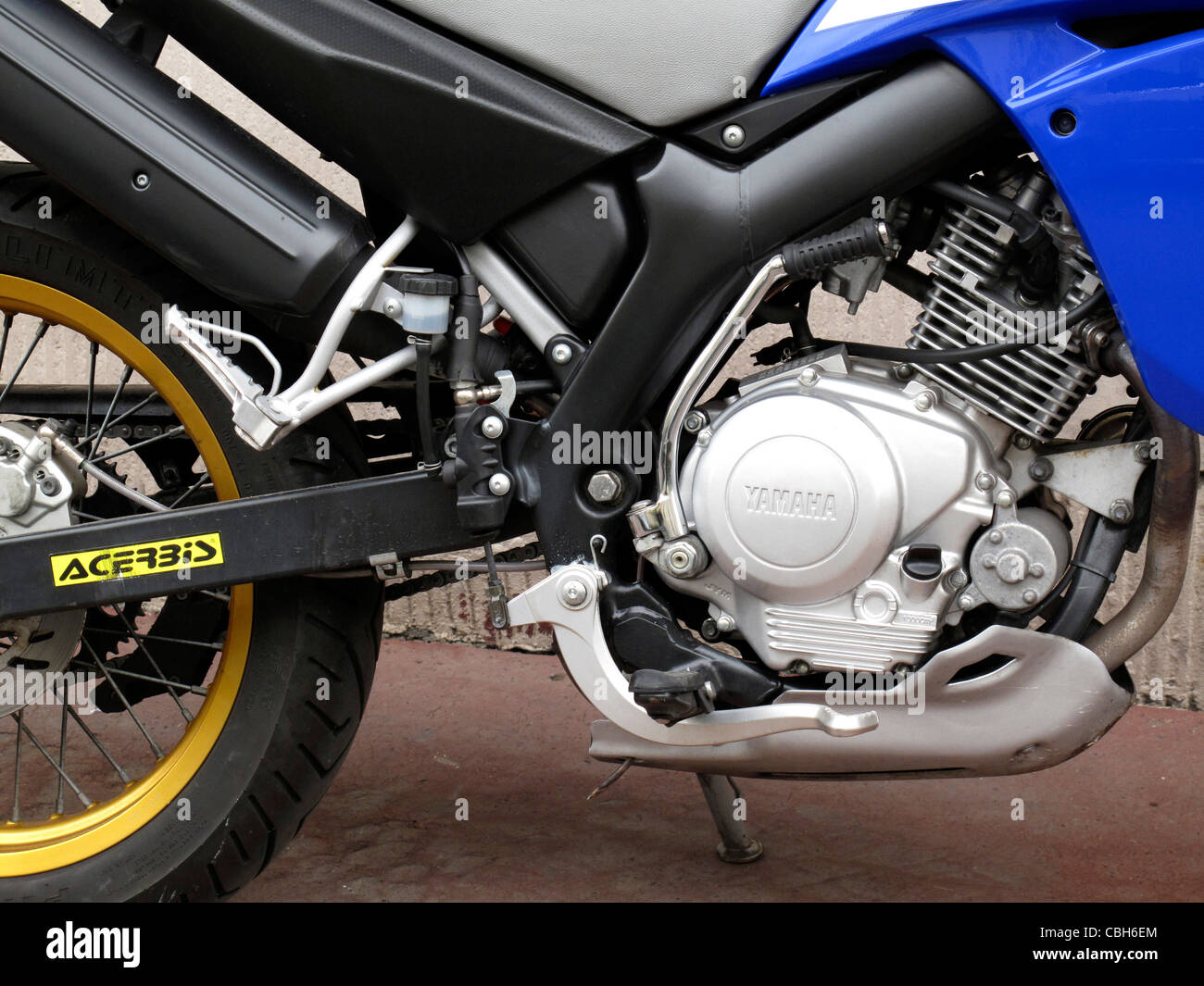 Moto Yamaha 125 XTr fabriqué au Japon Photo Stock - Alamy