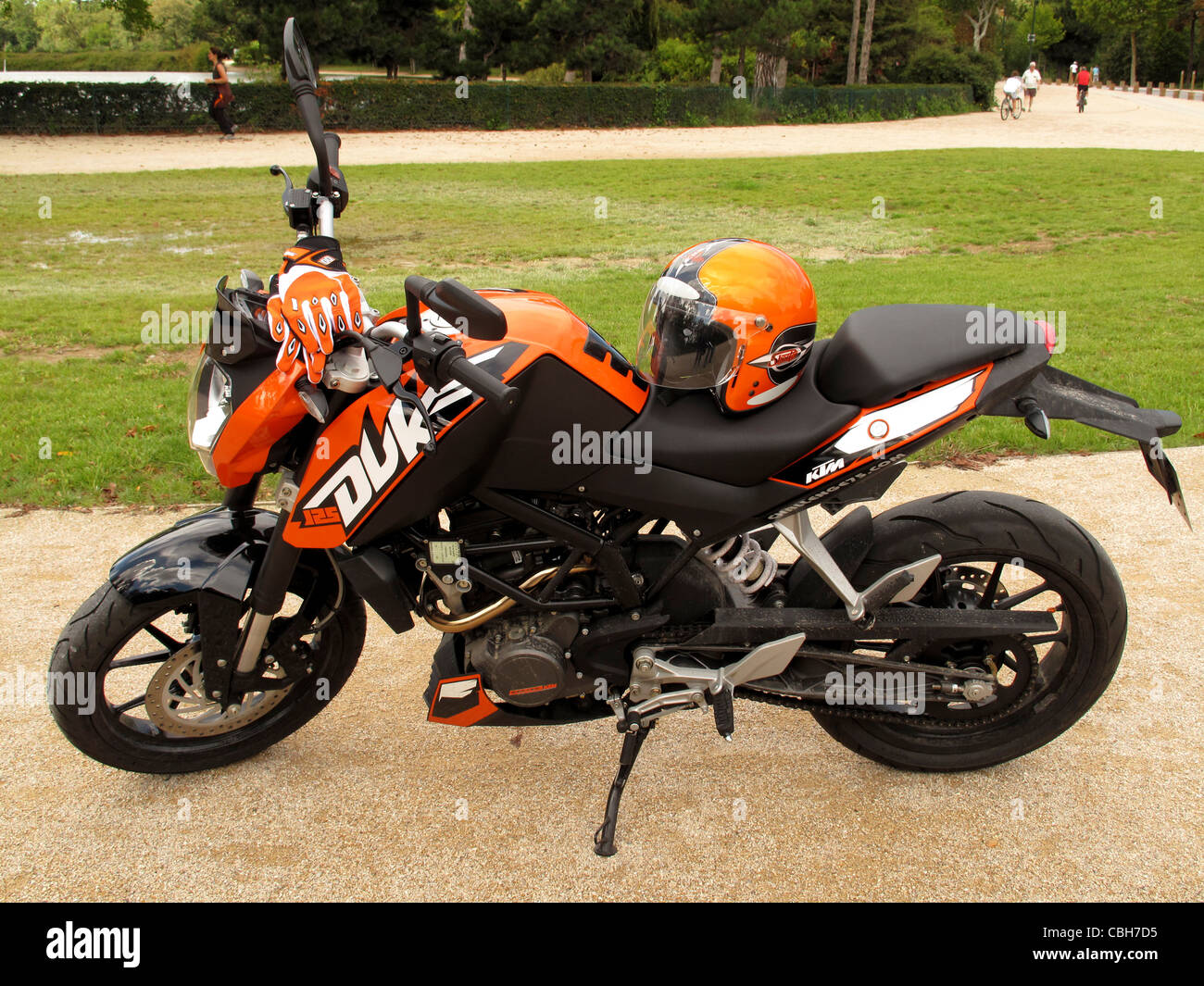 125 moto KTM duke, effectué en Autriche Photo Stock - Alamy