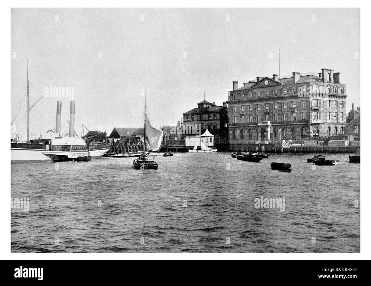 Great Eastern Hotel Harwich Essex Angleterre Haven ferry de la mer du Nord port Trinity House de conteneurs du port Quai dock défroisseur vapeur Banque D'Images