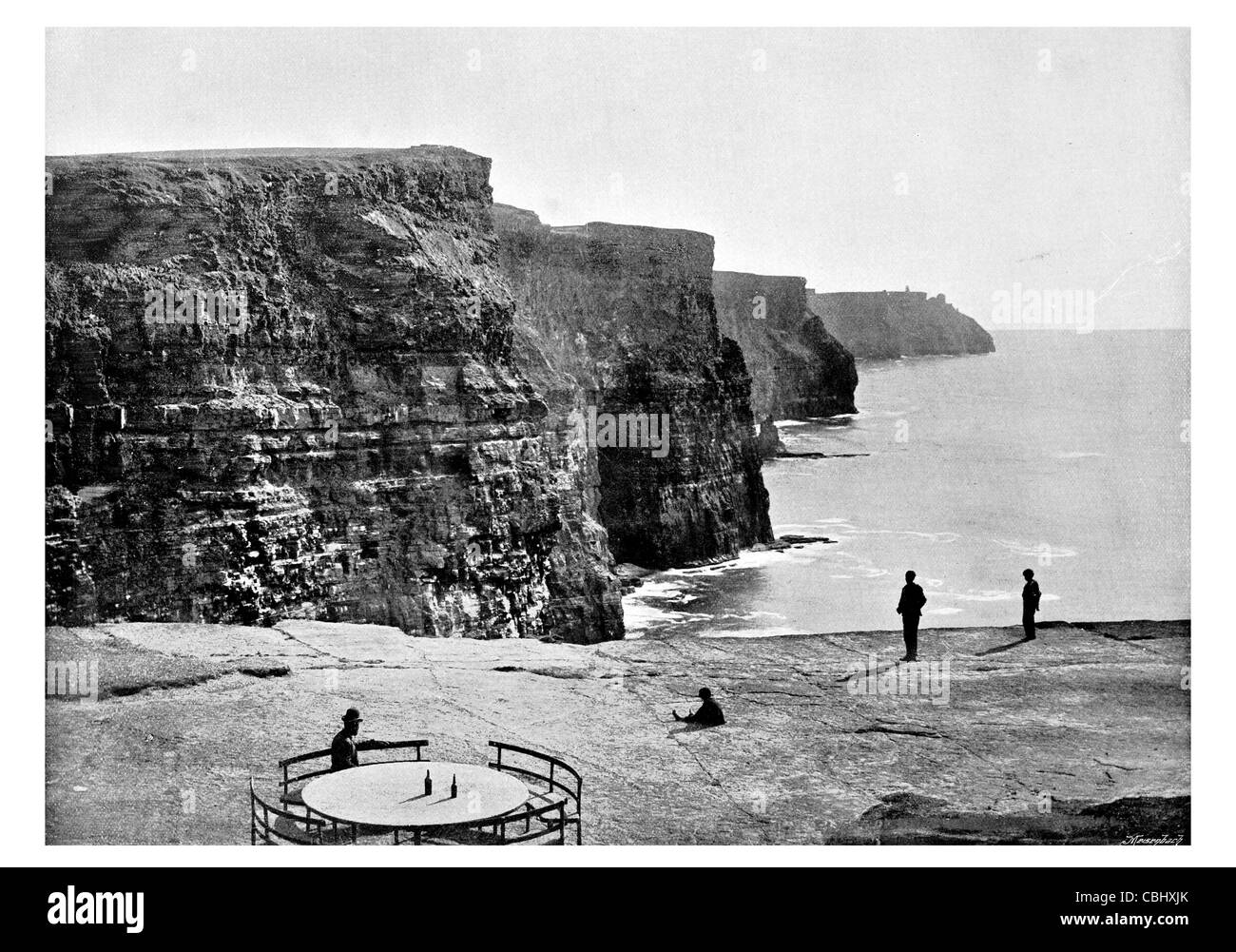 Les falaises de Moher Irlande Mohair Océan Atlantique Hag's Head O'Brien Tower cliff Banque D'Images