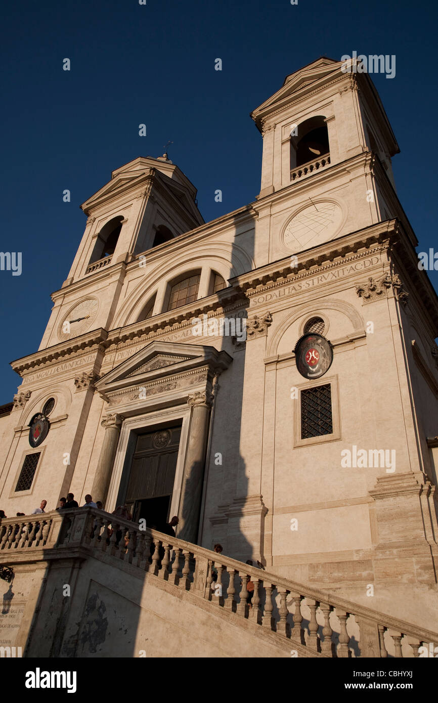 Façade de l'église de la Trinita dei Monti Église, Rome, Italie, Europe Banque D'Images