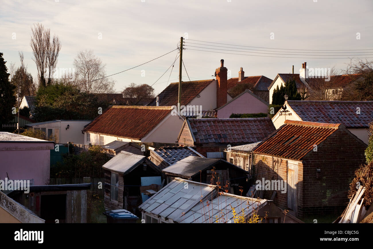 Les toits de maison en hiver ; UK Suffolk Banque D'Images
