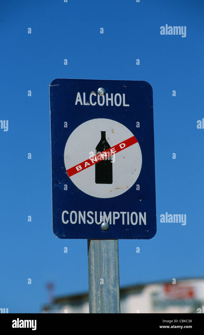 Signature indiquant "pas de la consommation d'alcool" vu à l'espace public et les lieux en Australie pour réduire les populations de fraude Banque D'Images