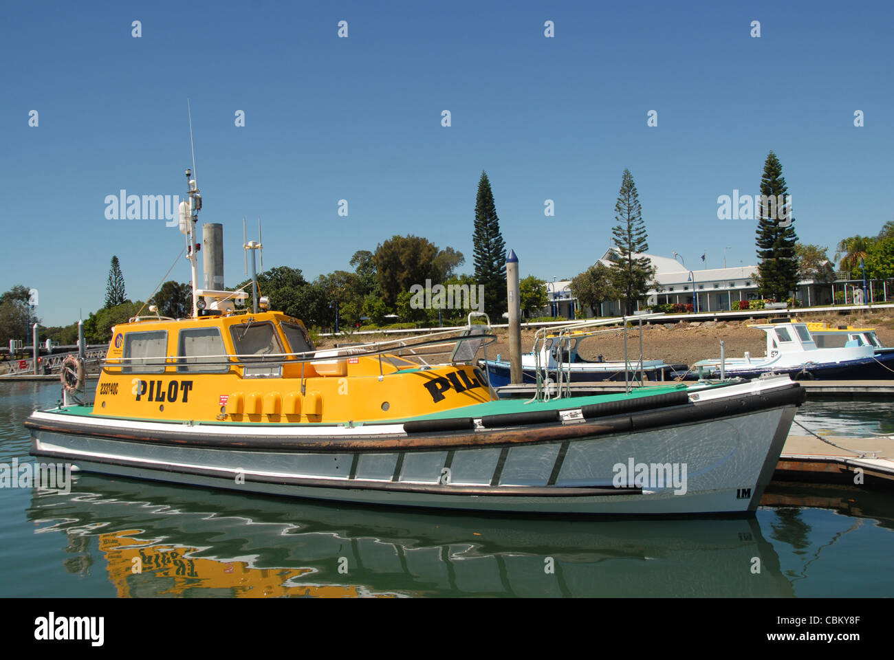 Pilote portuaire navire au terminal de ferry vers l'île Heron dans le port de Gladstone de Central Queensland, Australie Banque D'Images