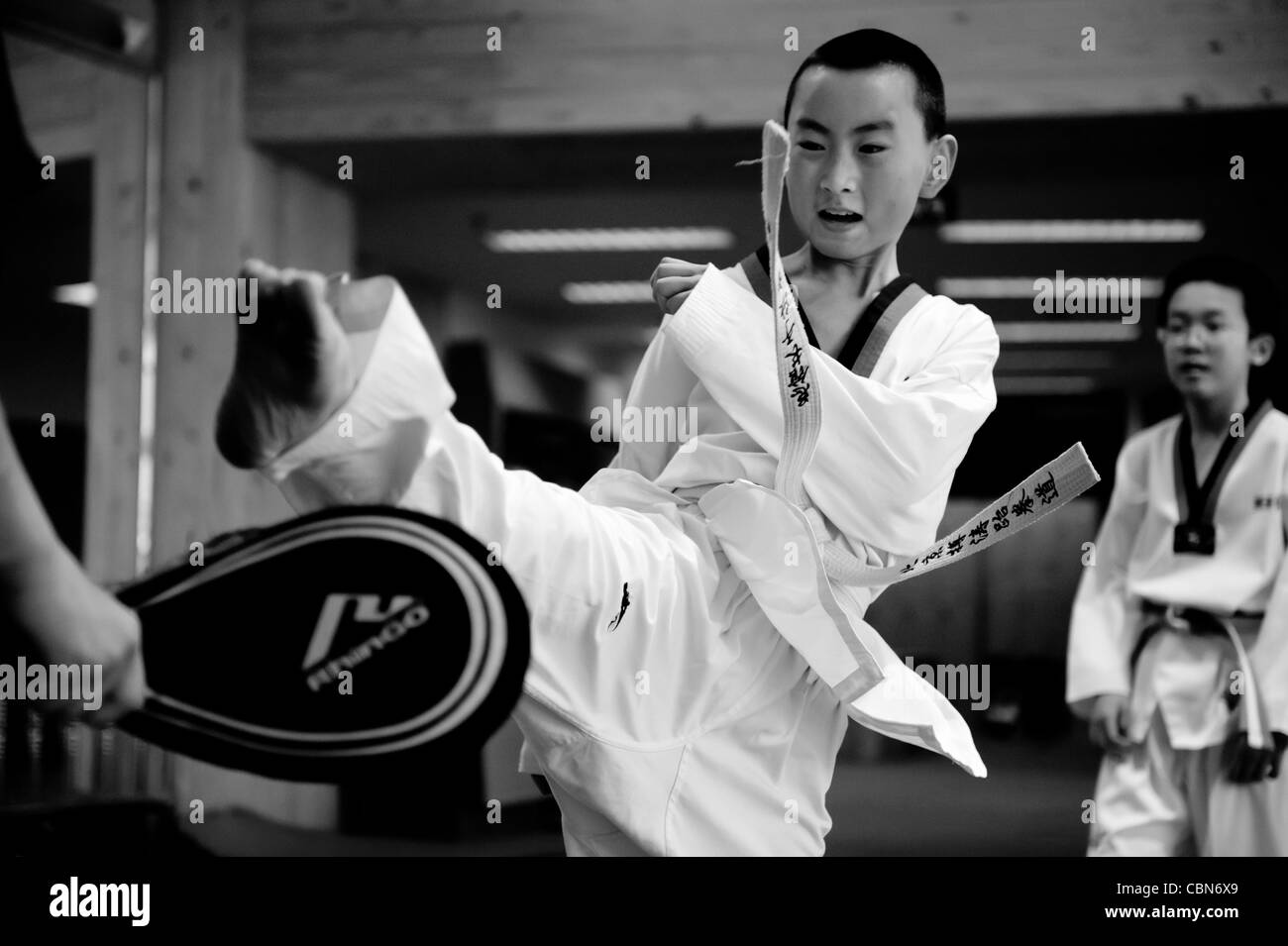 Formation Taekwondo Taekwondo BoTao classe à l'école dans le gymnase de Chaoyang, Beijing Banque D'Images