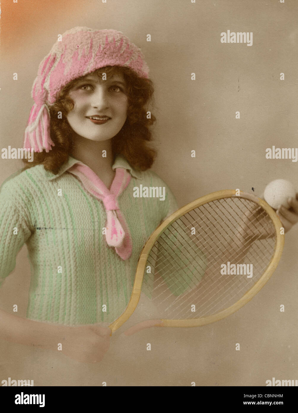 Beau Modèle avec raquette de tennis & Ball Banque D'Images